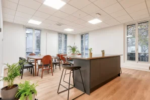 Espace indépendant - 75008 - 30 postes - 22500€