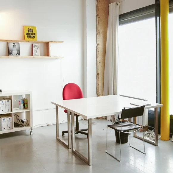 Open Space  2 postes Location bureau Rue de Paris Clichy 92110 - photo 2