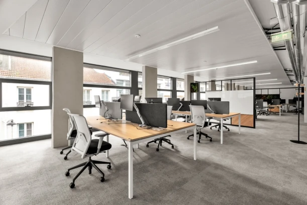 Espace indépendant - 75017 - 150 postes - 97497€