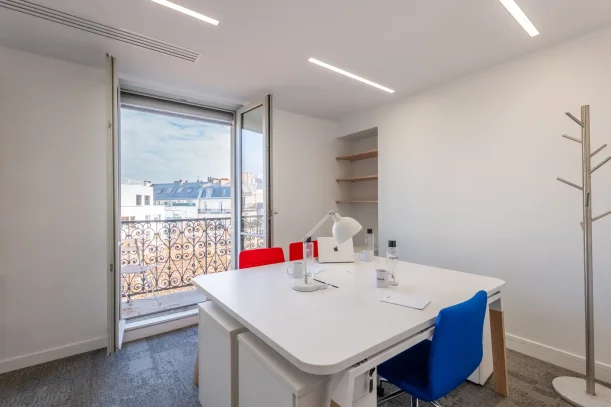 Bureau privé - 75016 - 10 postes - 7500€