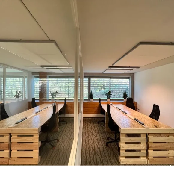 Bureau privé 80 m² 10 postes Location bureau Chemin des Meinajaries Avignon 84140 - photo 3
