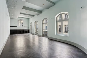 Espace indépendant - 75009 - 195 postes - 130333€