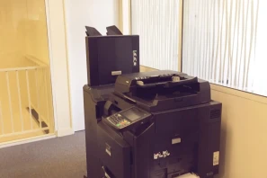 Open Space - 78630 - 1 poste - 250€