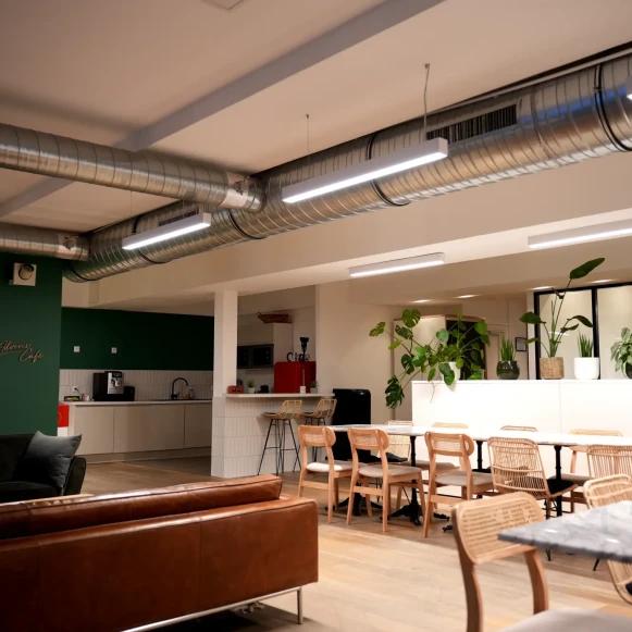 Open Space  6 postes Coworking Rue du Faubourg Montmartre Paris 75009 - photo 7