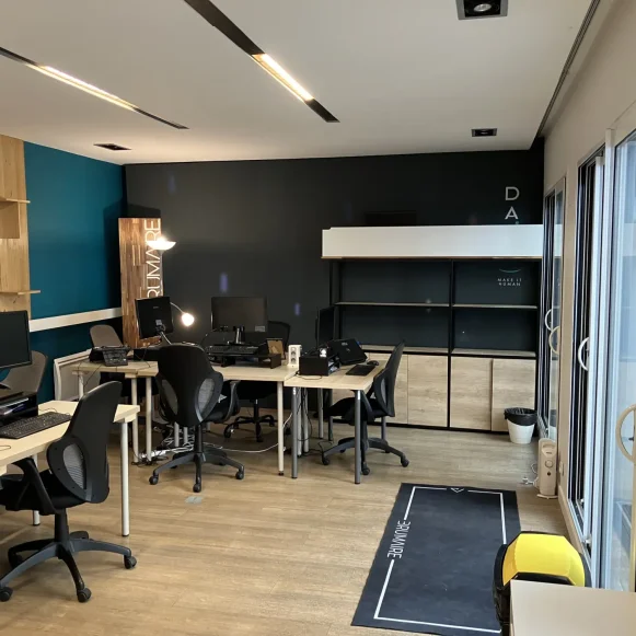 Bureau privé 36 m² 12 postes Location bureau Rue Henry Monnier Paris 75009 - photo 2
