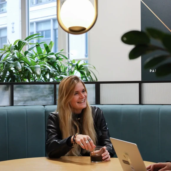 Bureau privé 35 m² 8 postes Coworking Rue Traversière Paris 75012 - photo 10