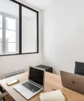 Bureau privé - 75009 - 2 postes - 750€