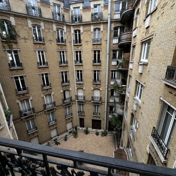 Open Space  7 postes Location bureau Boulevard de Picpus Paris 75012 - photo 10