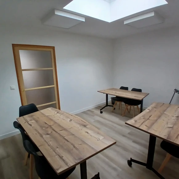 Open Space  3 postes Coworking Rue de Paris Guipavas 29490 - photo 1