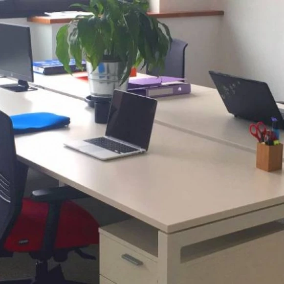 Bureau privé 20 m² 4 postes Coworking Rue Paul Bellamy Nantes 44000 - photo 3