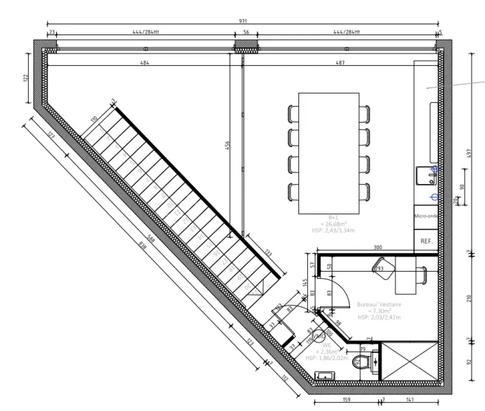 Open Space - 44000 - 6 postes - 340€