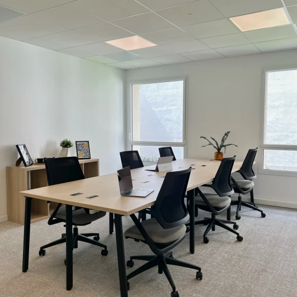 Bureau privé 31 m² 10 postes Coworking Rue Ordener Paris 75018 - photo 10