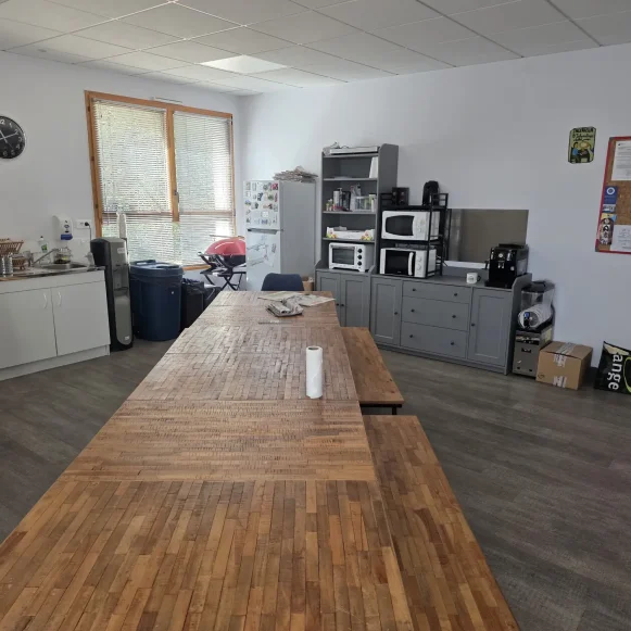 Bureau privé 17 m² 4 postes Location bureau Rue de Bray Cesson-Sévigné 35510 - photo 3