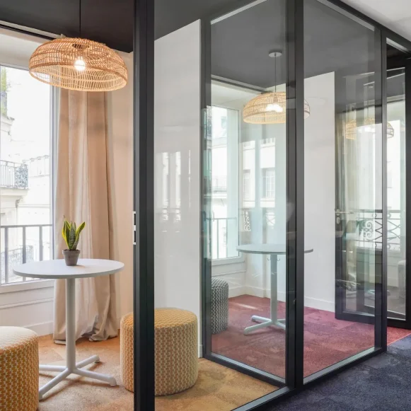 Espace indépendant 290 m² 38 postes Location bureau Rue du Faubourg Poissonnière Paris 75009 - photo 4