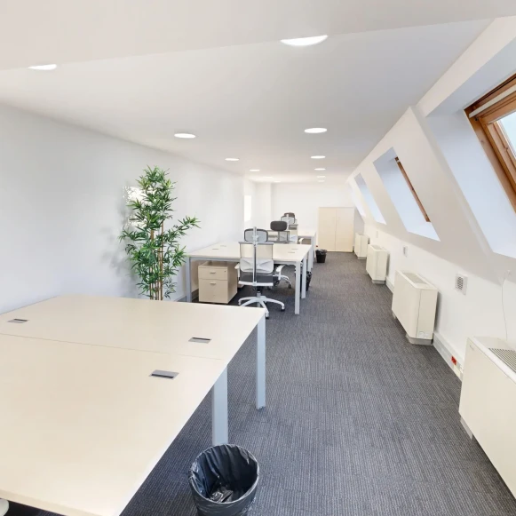 Espace indépendant 130 m² 20 postes Coworking Rue Cambon Paris 75001 - photo 1