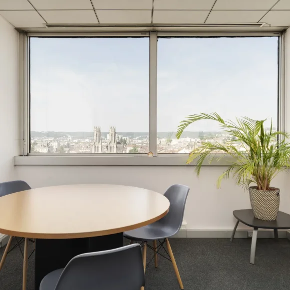 Bureau privé 22 m² 4 postes Coworking Rue Piroux Nancy 54000 - photo 5