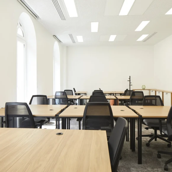 Bureau privé 30 m² 12 postes Location bureau Rue de Calais Paris 75009 - photo 3