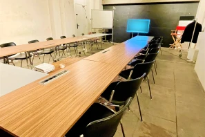 Bureau privé - 75010 - 7 postes - 3300€