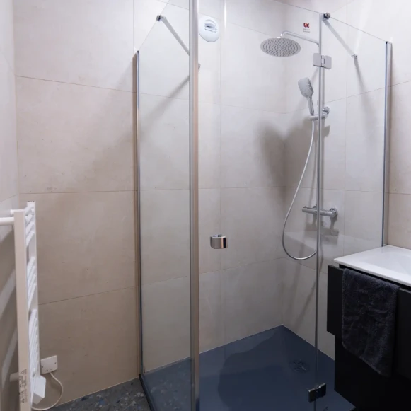 Bureau privé 20 m² 4 postes Location bureau Rue Max Richard Angers 49100 - photo 6