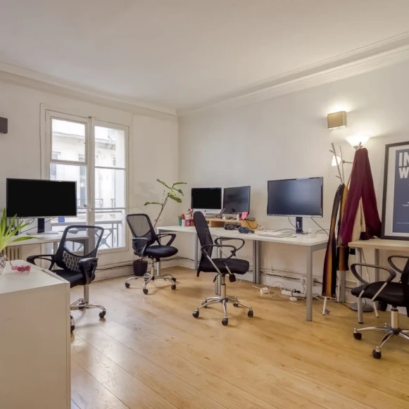 Espace indépendant 170 m² 30 postes Location bureau Rue d'Aboukir Paris 75002 - photo 6