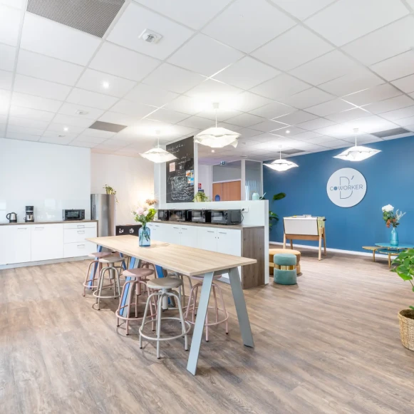 Bureau privé 12 m² 2 postes Coworking Rue Jacques Daguerre Nantes 44300 - photo 3