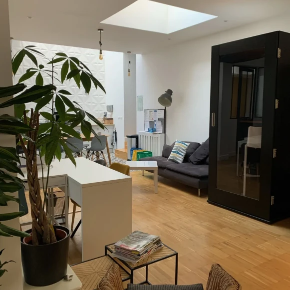 Bureau privé 30 m² 6 postes Coworking Avenue Félix Faure Paris 75015 - photo 9