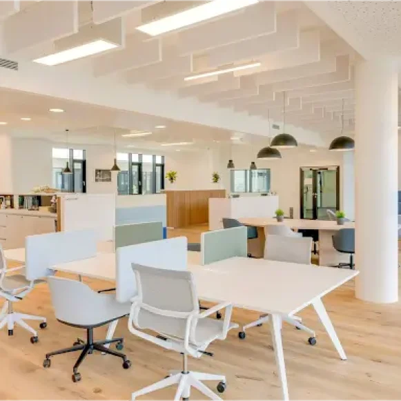 Bureau privé 18 m² 5 postes Location bureau Rue Cambronne Paris 75015 - photo 1