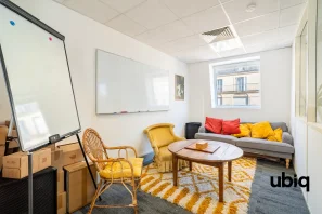 Bureau privé - 75010 - 14 postes - 7700€