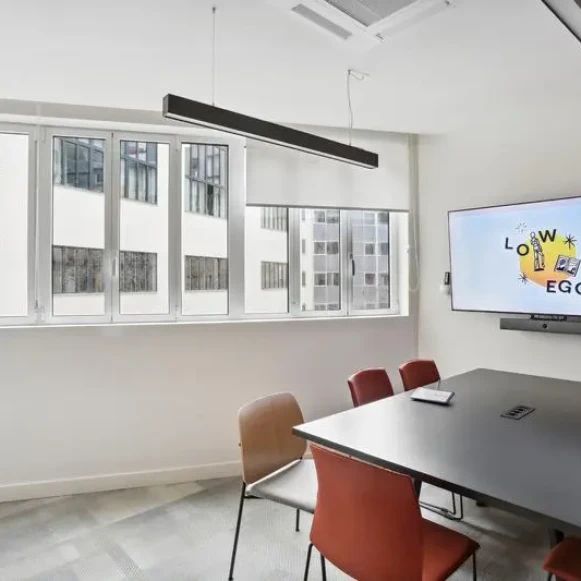 Bureau privé 151 m² 16 postes Coworking Rue René Boulanger Paris 75010 - photo 6