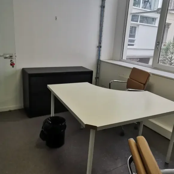 Bureau privé 12 m² 2 postes Location bureau Rue Dulong Paris 75017 - photo 6