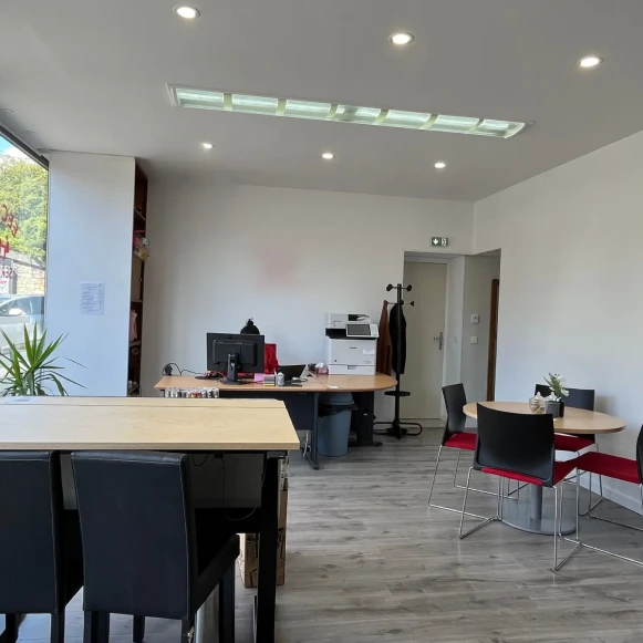 Open Space  2 postes Coworking Rue de Jouy Chaville 92370 - photo 2