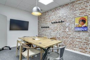 Bureau privé - 59800 - 6 postes - 2400€