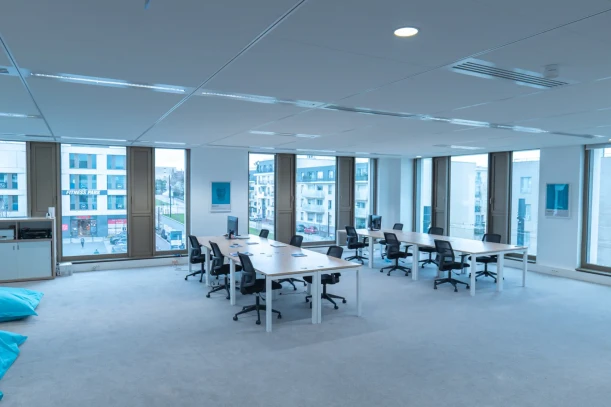 Bureau privé - 92290 - 6 postes - 3000€