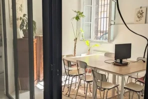 Open Space - 33000 - 5 postes - 195€