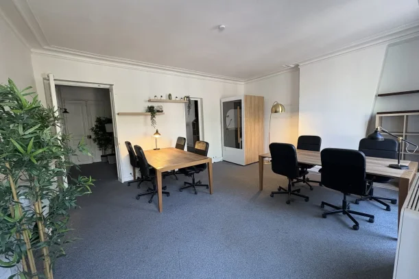 Espace indépendant - 75001 - 12 postes - 5500€