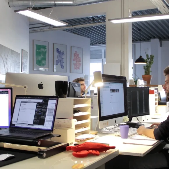 Open Space  4 postes Location bureau Rue Georges Auric Paris 75019 - photo 1