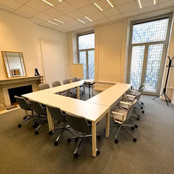 Bureau privé 4 m² 1 poste Location bureau Avenue des États Unis Clermont-Ferrand 63000 - photo 5