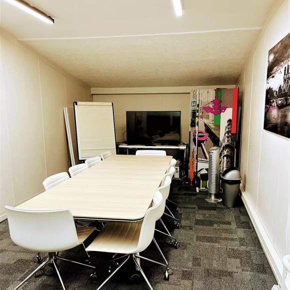 Bureau privé 12 m² 2 postes Coworking Rue Jean-Baptiste Pigalle Paris 75009 - photo 11