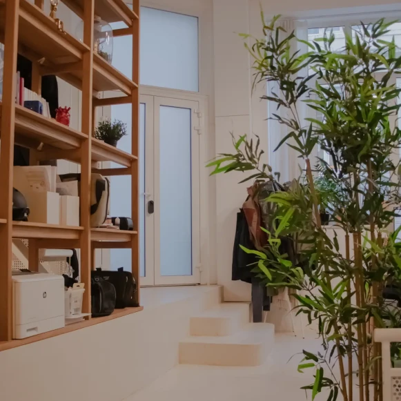 Espace indépendant 100 m² 13 postes Location bureau Rue du Faubourg Saint-Denis Paris 75010 - photo 3