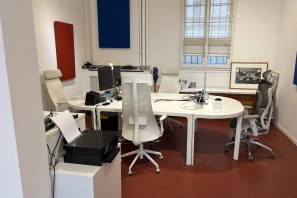 Bureau privé - 75015 - 5 postes - 1750€