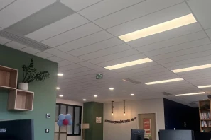 Open Space - 69009 - 12 postes - 250€