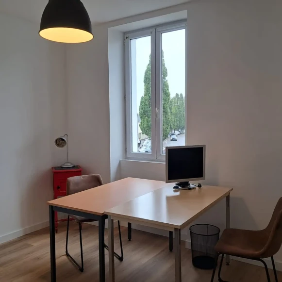 Bureau privé 13 m² 2 postes Location bureau Boulevard Auguste Peneau Nantes 44300 - photo 1