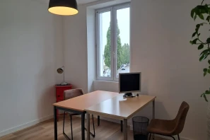 Bureau privé - 44300 - 2 postes - 540.83€