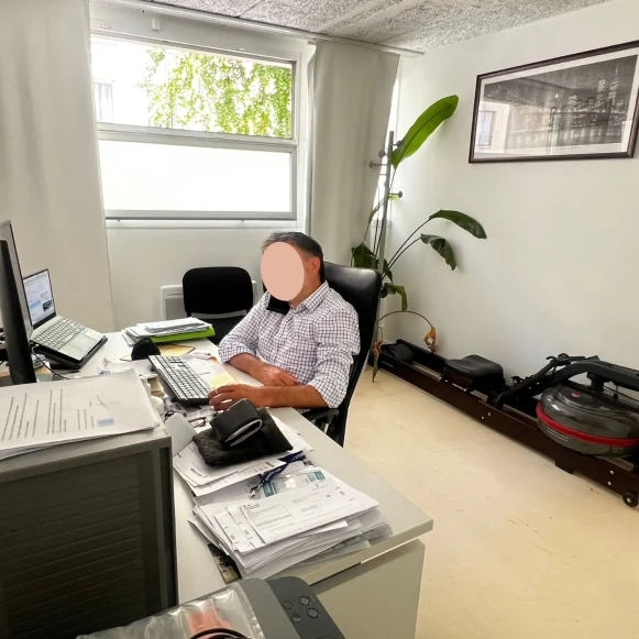 Espace indépendant 64 m² 8 postes Location bureau Rue des Parisiens Asnières-sur-Seine 92600 - photo 7