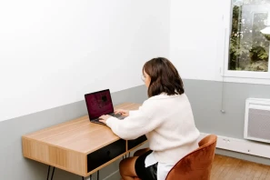 Bureau privé - 35200 - 3 postes - 957€