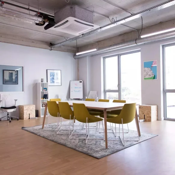 Bureau privé 32 m² 4 postes Coworking Boulevard Jean Moulin Angers 49100 - photo 6