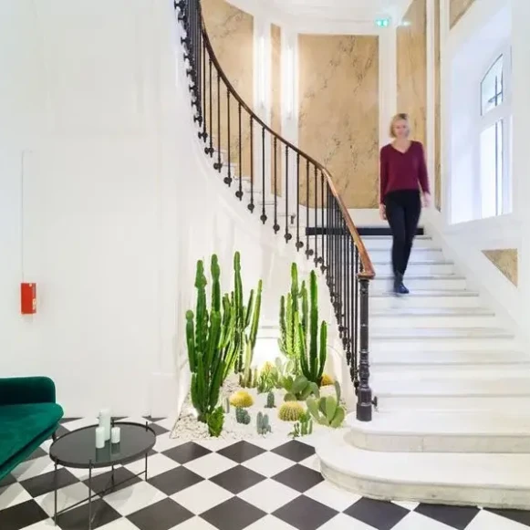 Bureau privé 352 m² 51 postes Coworking Rue La Fayette Paris 75009 - photo 4