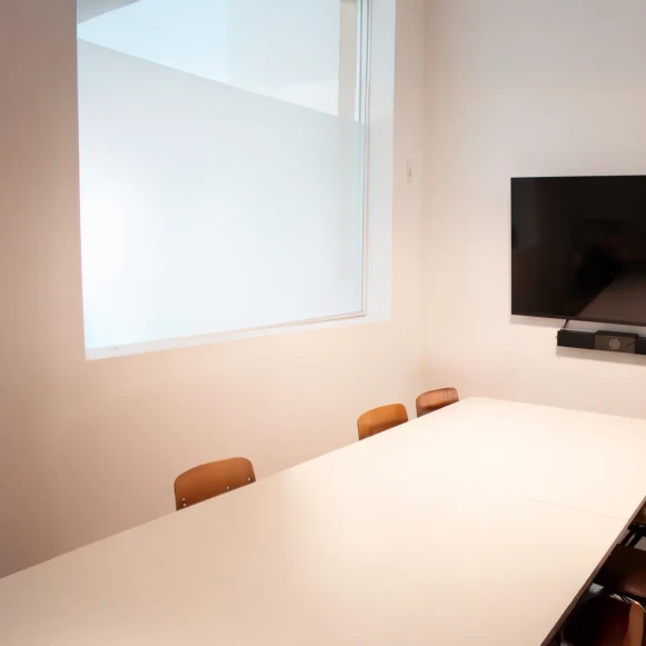 Espace indépendant 90 m² 8 postes Location bureau Rue Boulle Paris 75011 - photo 3
