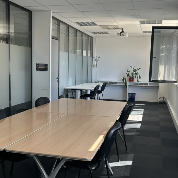Bureau privé 40 m² 8 postes Coworking Rue André Bollier Lyon 69007 - photo 6