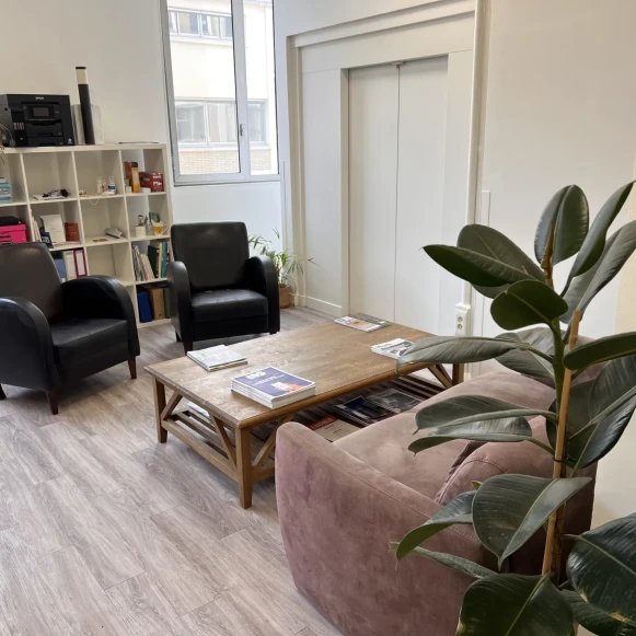 Open Space  8 postes Location bureau Rue de Wattignies Paris 75012 - photo 3